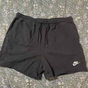 Nike Women’s Lounge Shorts L